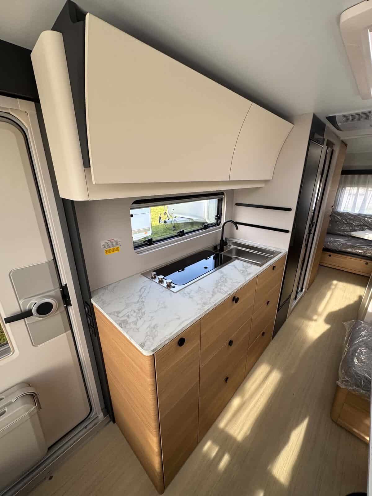 Adria Adora 673 PK, zdjęcie 13