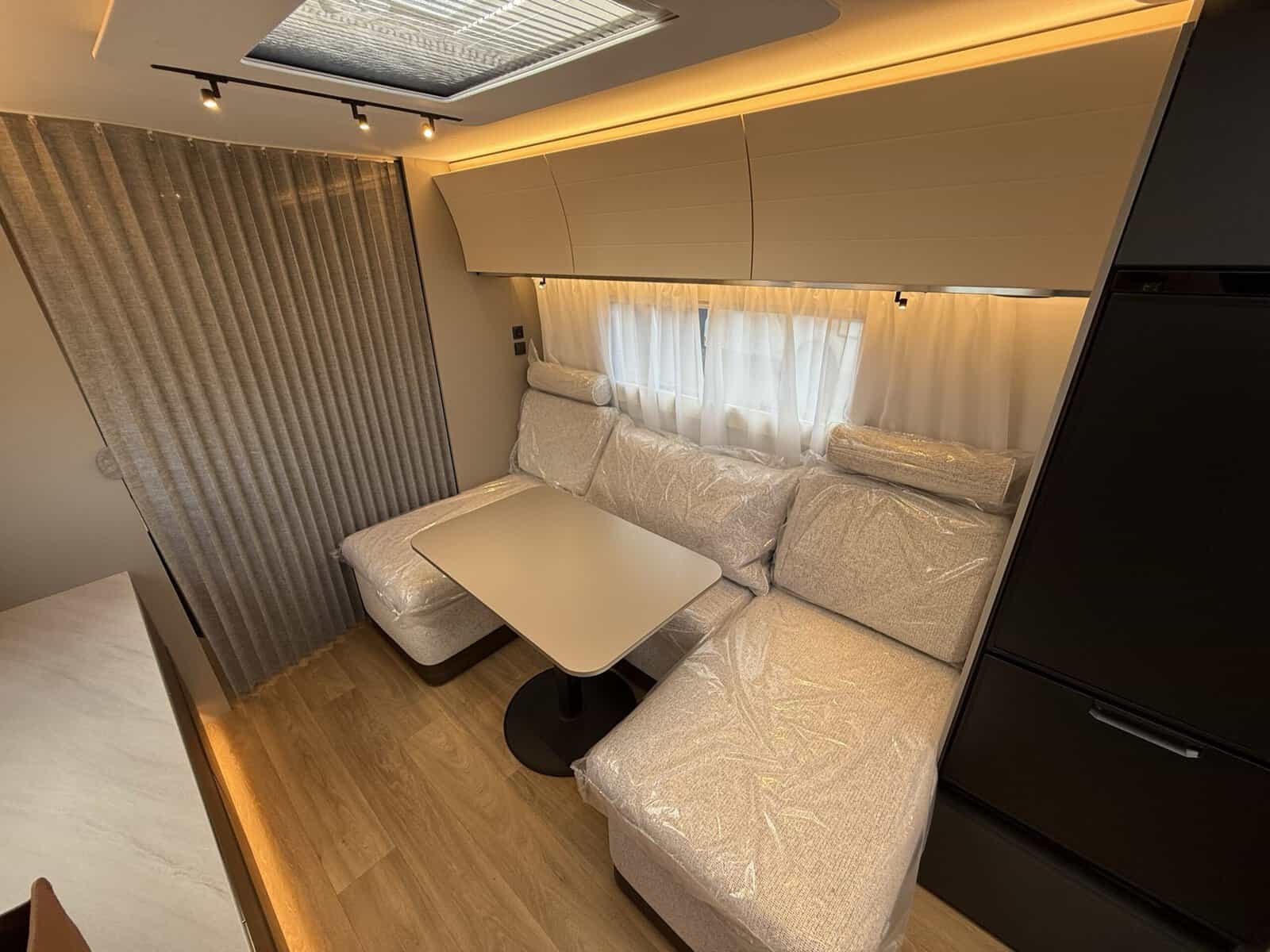 Adria Alpina 663 HT, zdjęcie 17